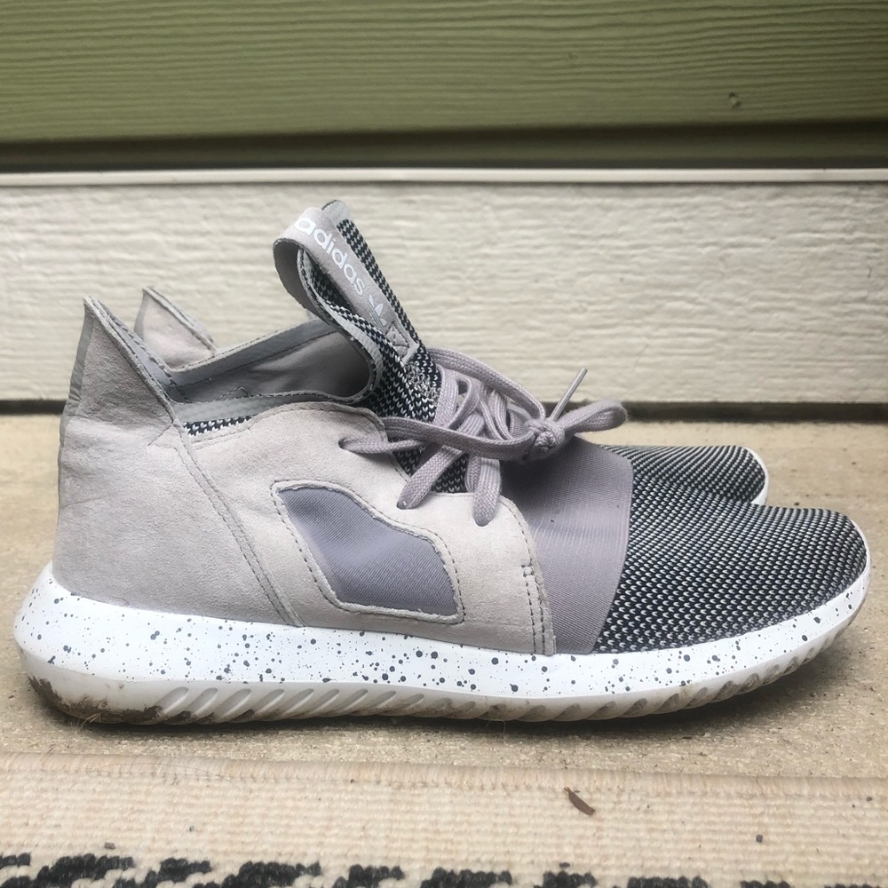 Adidas Tubular Defiant Sneakers- worn once!